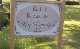 Bij Leentjer geheel appartement